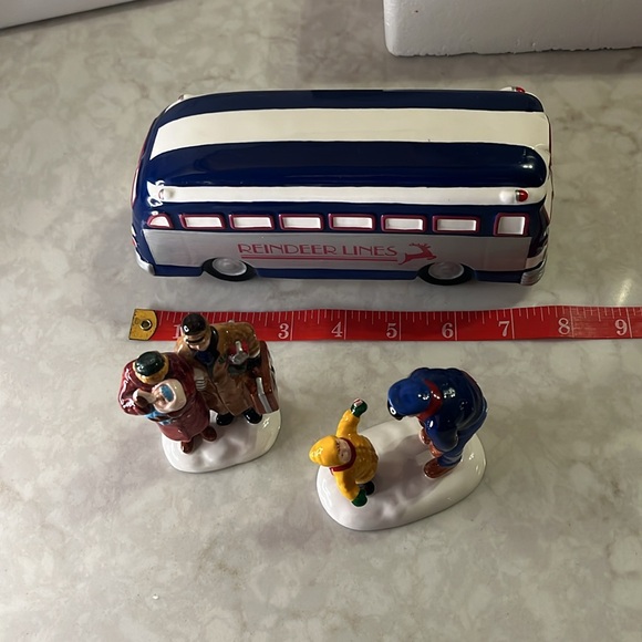 Dept 56 A Ride on the Reindeer Lines Set of 3 Figures Snow Village #54875 w/box - Picture 13 of 14